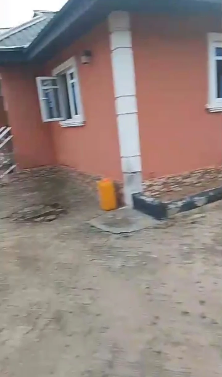 Bungalow for Sale in Okabere, Edo - Image 1