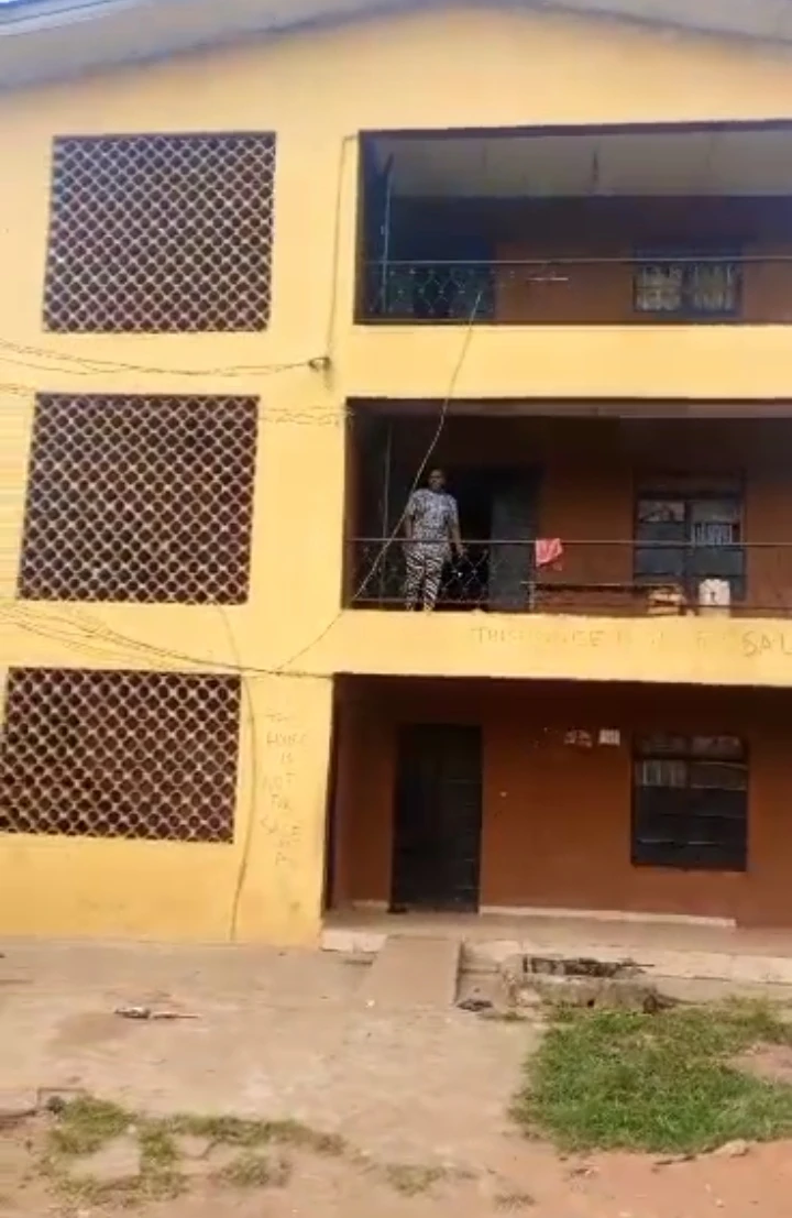 Hostel for Sale in Ring road new Lagos street, Edo - Image 1