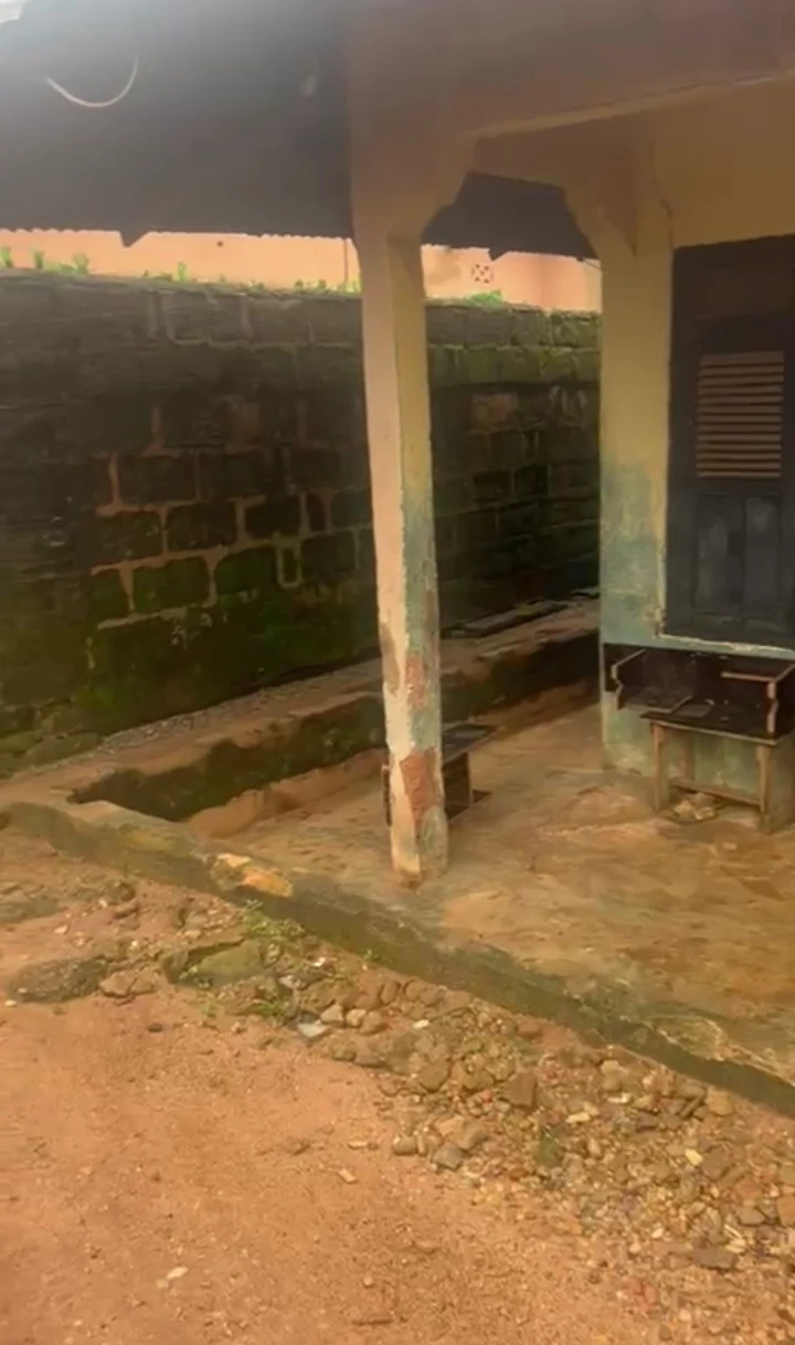 Bungalow for Sale in A tarred road of stadium room, Edo - Image 1