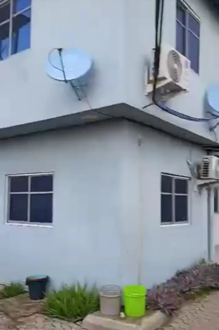 3 Bedroom Flat for Sale in Off ihama, off on off airport road, Edo - Image 1