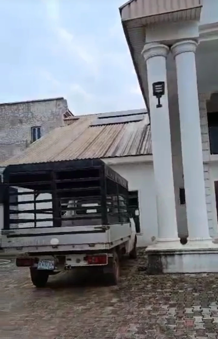 Duplex for Sale in Ugbor GRA, Edo cover picture