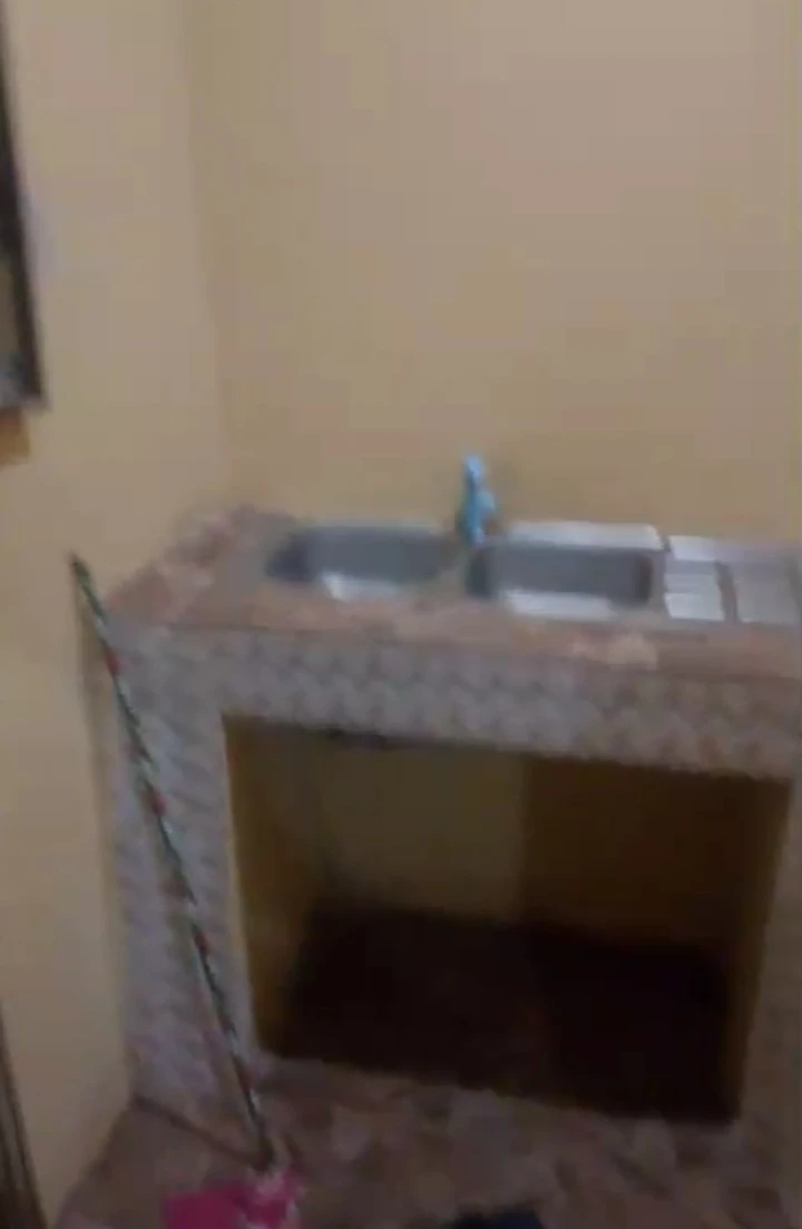 SelfContain for Rent in Ekehuan road, Edo cover picture