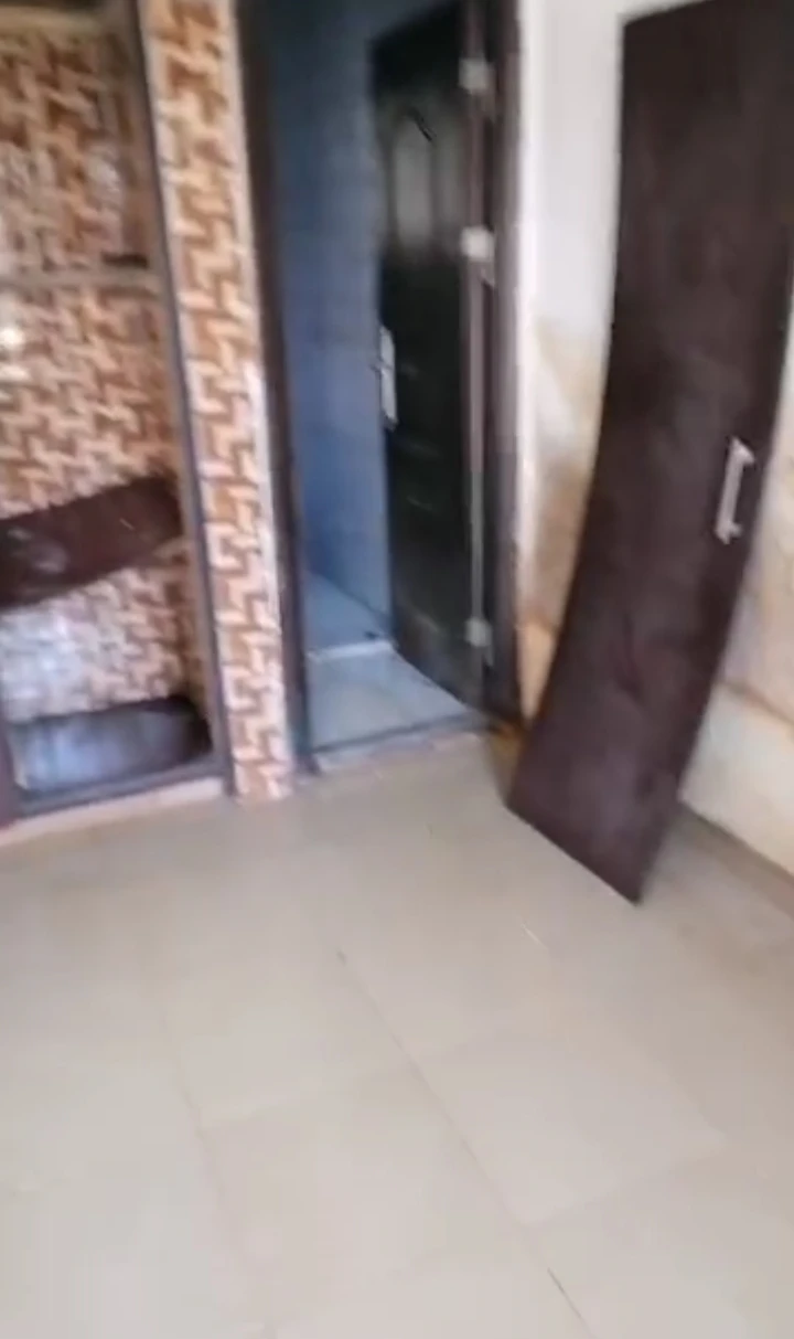 1 Bedroom Flat for Rent in Abuja Quarters, close to Second Ugbor GRA, Edo cover picture