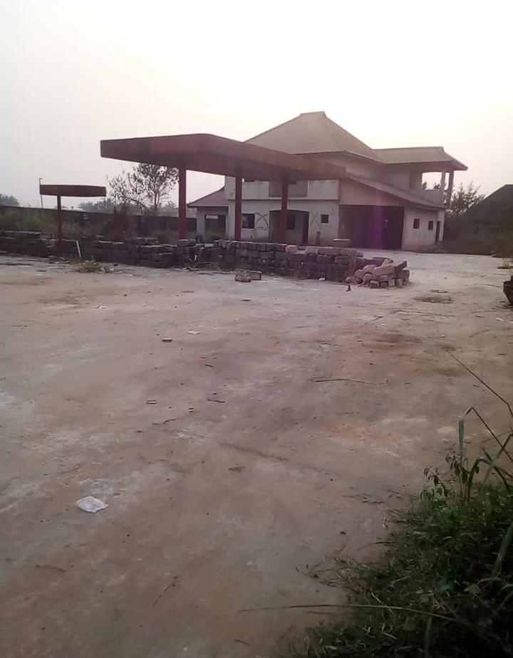 Filling Station for Sale in Along Sapele road before presco junction, Edo
