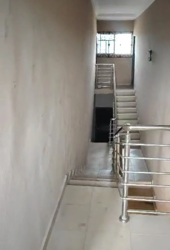 3 Bedroom Flat for Rent in Ekae, Edo cover picture