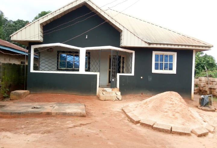 Bungalow for Sale in upper Sokponba, Edo cover picture