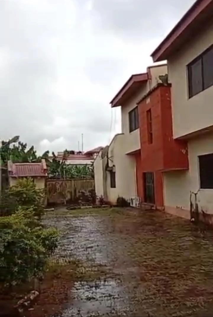 Duplex for Sale in Igbinosa off airport road off second Ugbor area GRA, Edo