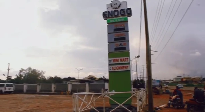 Filling Station for Sale in Oghoghobi quarters off Sapele road, Edo cover picture
