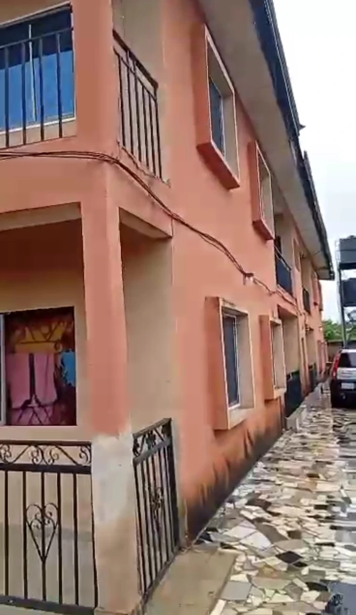 3 Bedroom Flat for Sale in Dumez off Sapele road, Edo cover picture