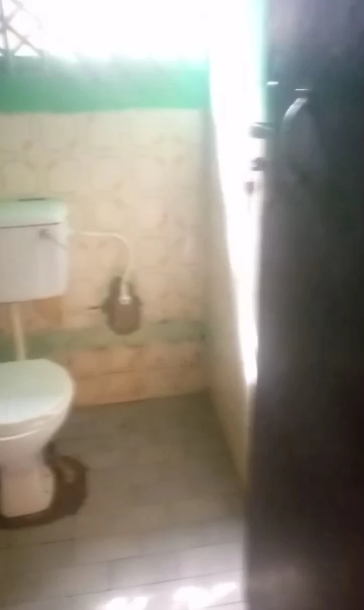 3 Bedroom Flat for Rent in Okhoro, Edo cover picture