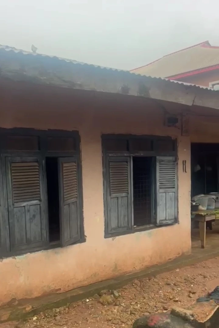 Bungalow for Sale in A tarred road of stadium room, Edo cover picture