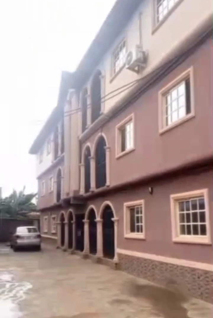 3 Bedroom Flat for Sale in Medical store road, Edo cover picture