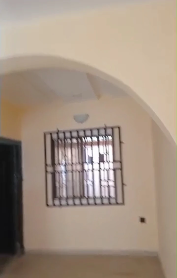 3 Bedroom Flat for Rent in Ojomoh Etete, Edo cover picture