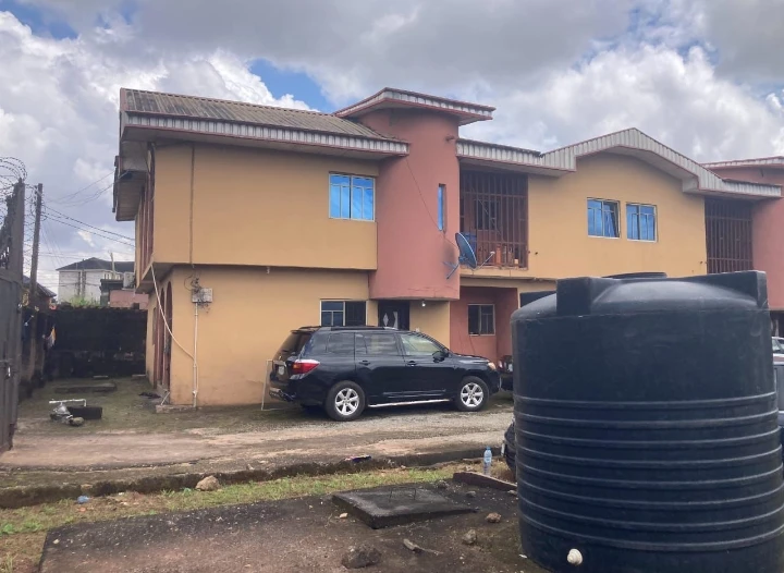 3 Bedroom Flat for Sale in Ruben aghol tarred road GRA, Edo cover picture