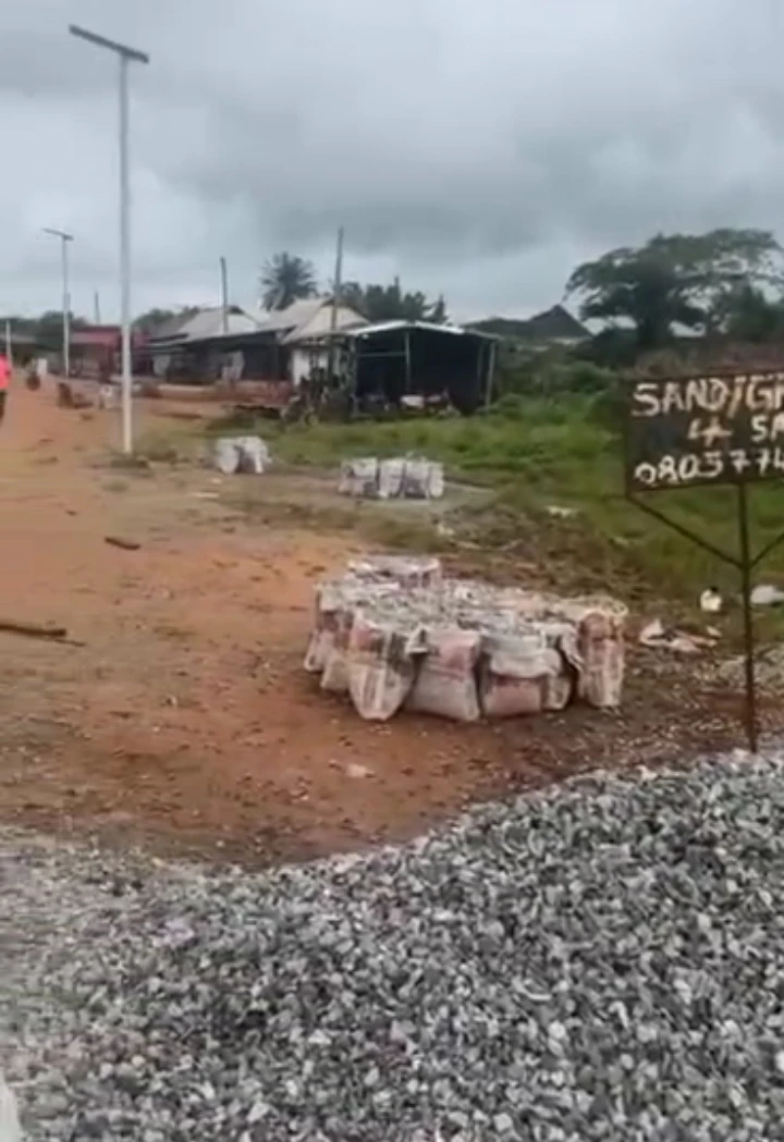 Land for Sale in obagie community, Edo cover picture