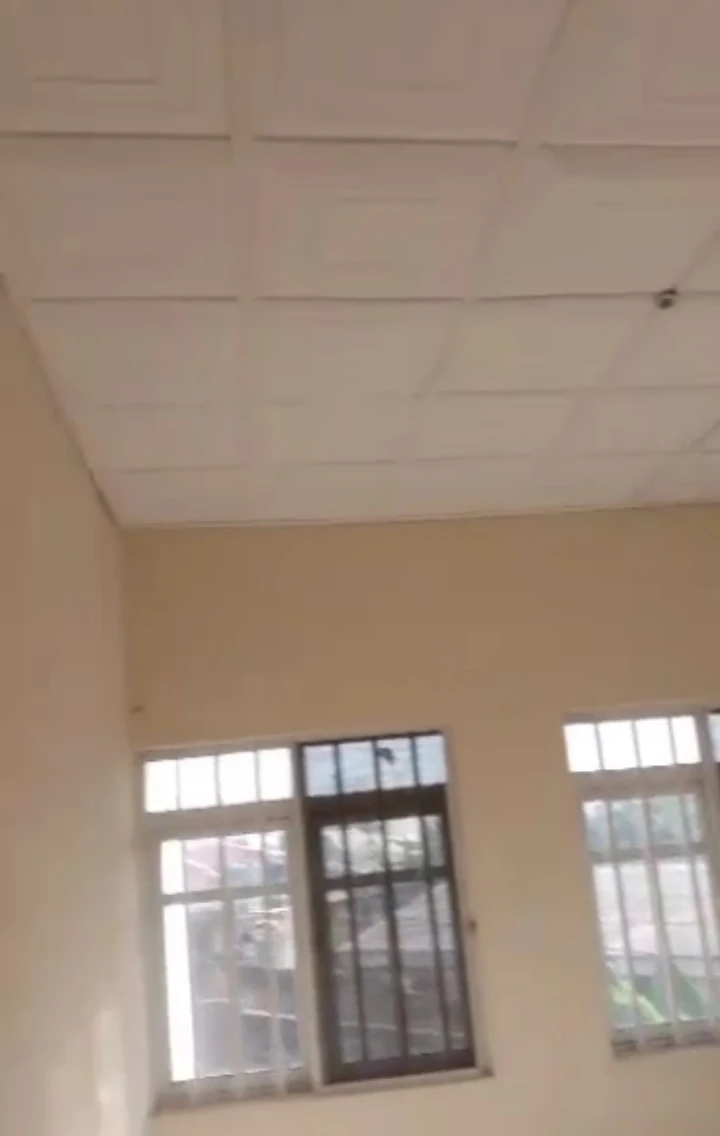 Duplex for Rent in Irhirhi off airport road, Edo cover picture