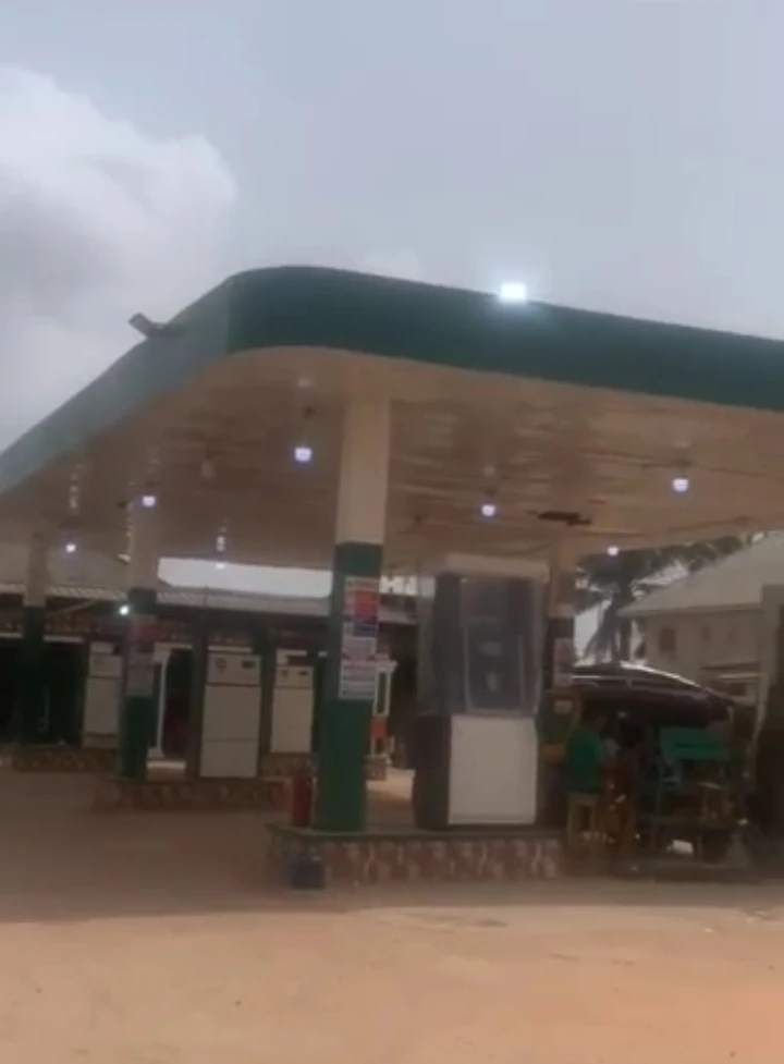 Filling Station for Sale in Upper Sakpoba road, Edo