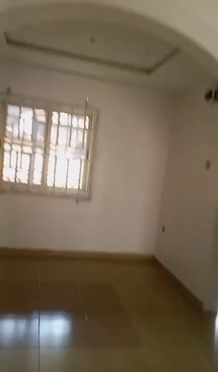 3 Bedroom Flat for Rent in Etete GRA, Edo cover picture