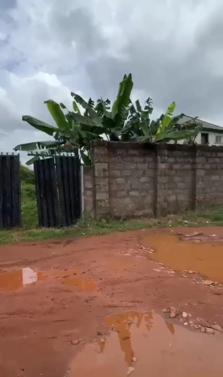 Land for Sale in Estate Gate off Airport Road, Edo cover picture