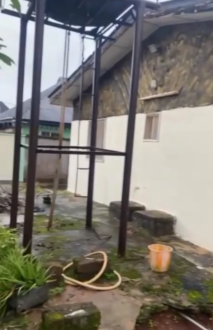 3 Bedroom Flat for Sale in Ruben aghol tarred road GRA, Edo cover picture