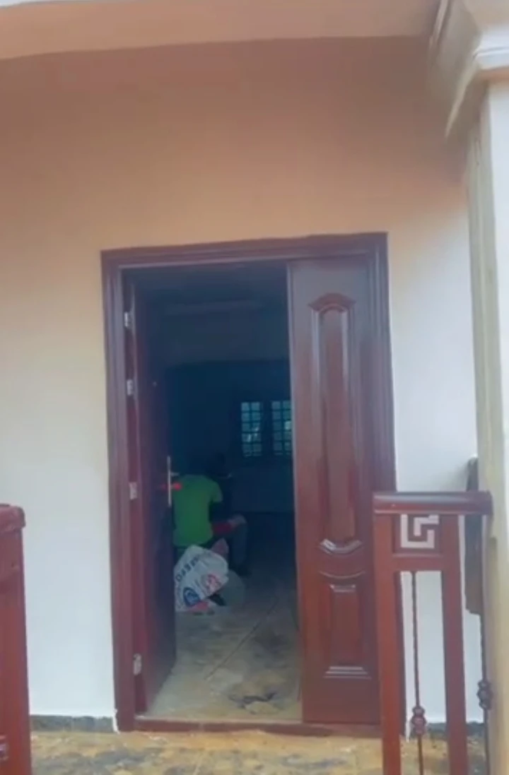 3 Bedroom Flat for Rent in Okhoromi community, Edo cover picture