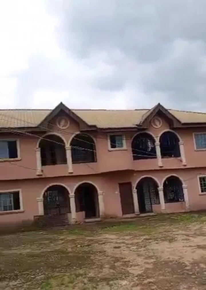 3 Bedroom Flat for Sale in Irhirhi off airport road, Edo cover picture