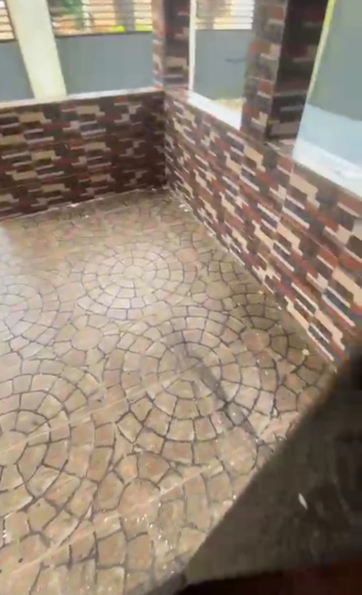 property cover photo