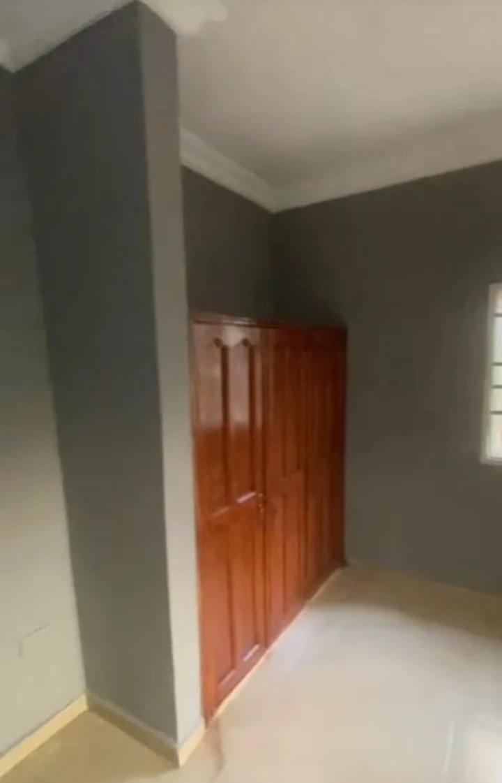 2 Bedroom Flat for Rent in Tarred road, off oko central, Edo cover picture