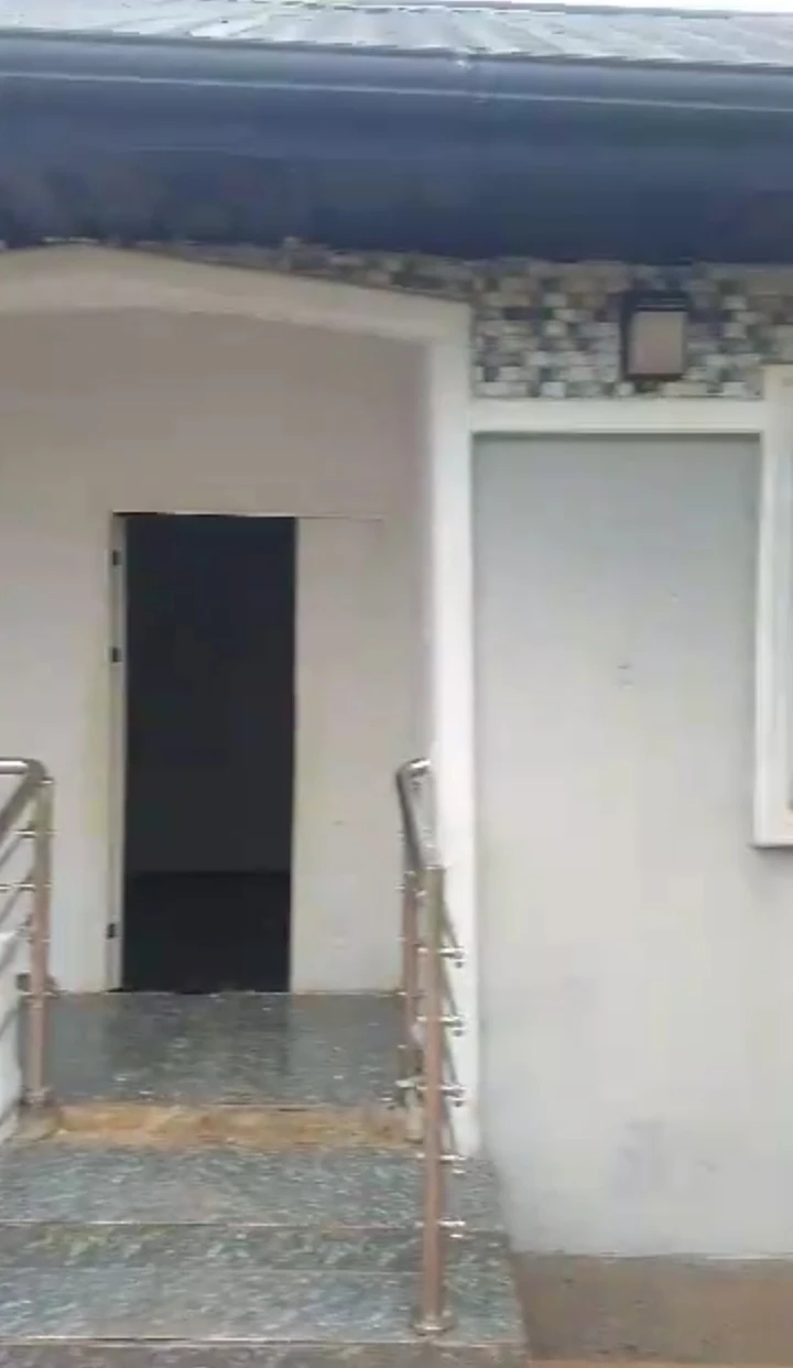 2 Bedroom Flat for Sale in Amagba, Edo cover picture
