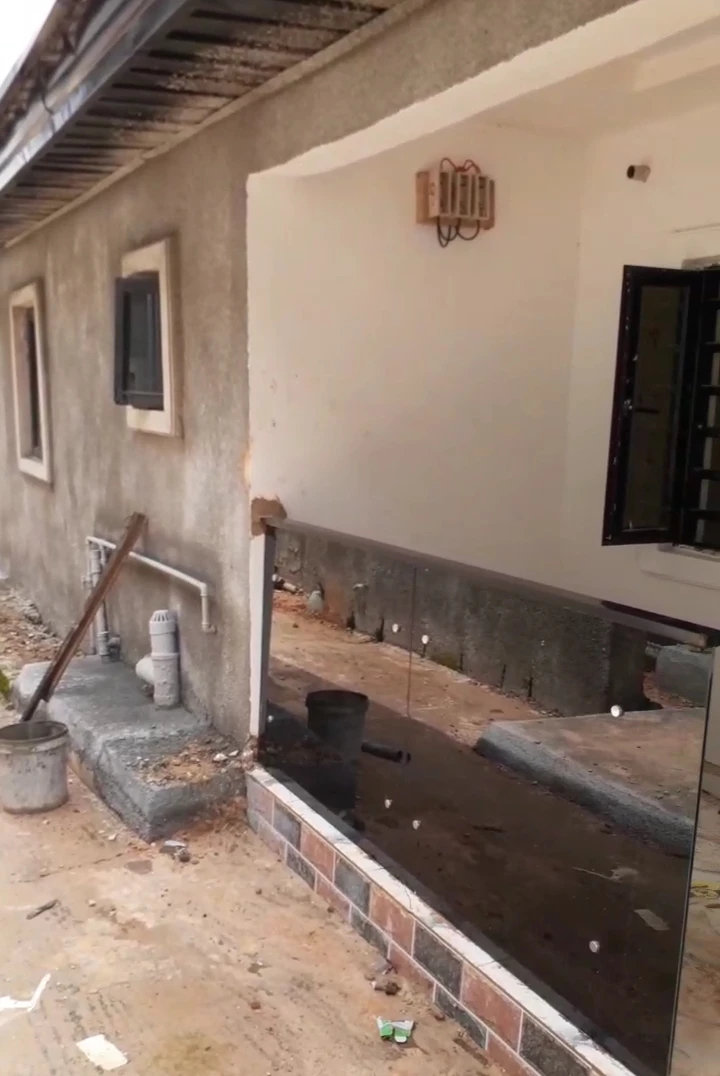 2 Bedroom Flat for Rent in Gapiona road, off airport road, Edo cover picture