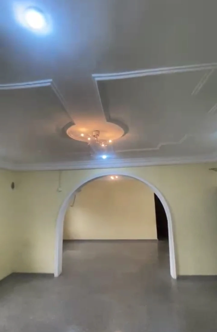 2 Bedroom Flat for Rent in Off Gapiona, Edo cover picture