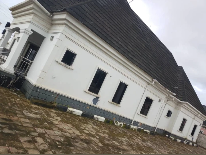 Bungalow for Sale in Obagie, Edo cover picture