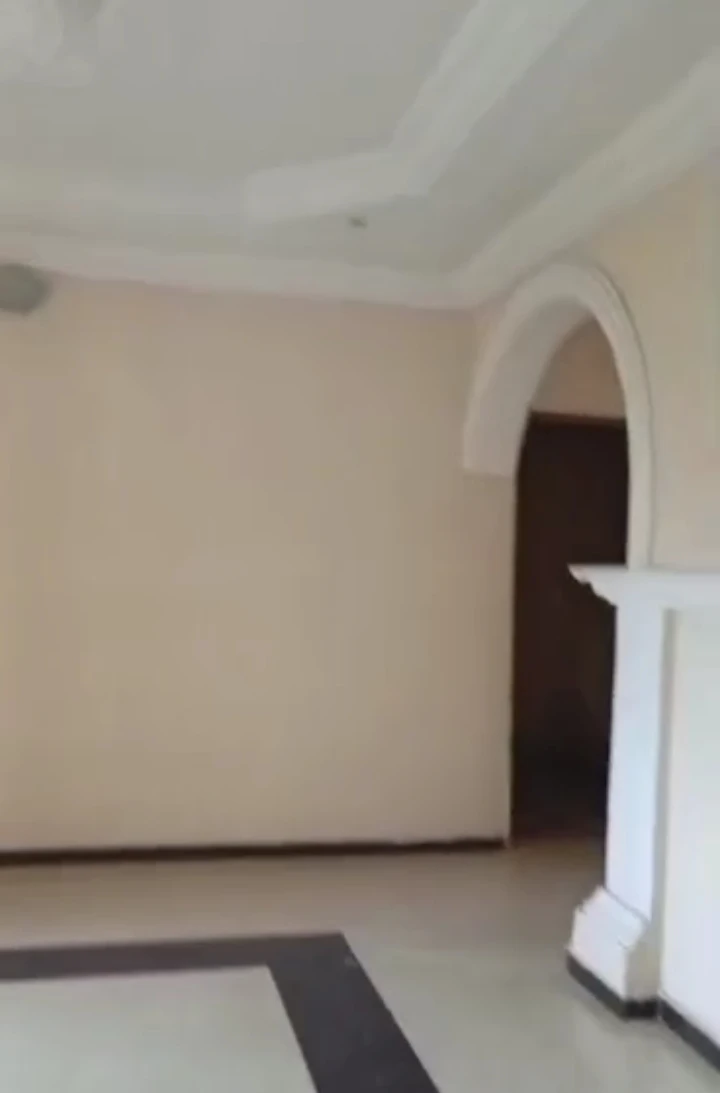 Duplex for Rent in Irhirhi Edo street, Edo cover picture
