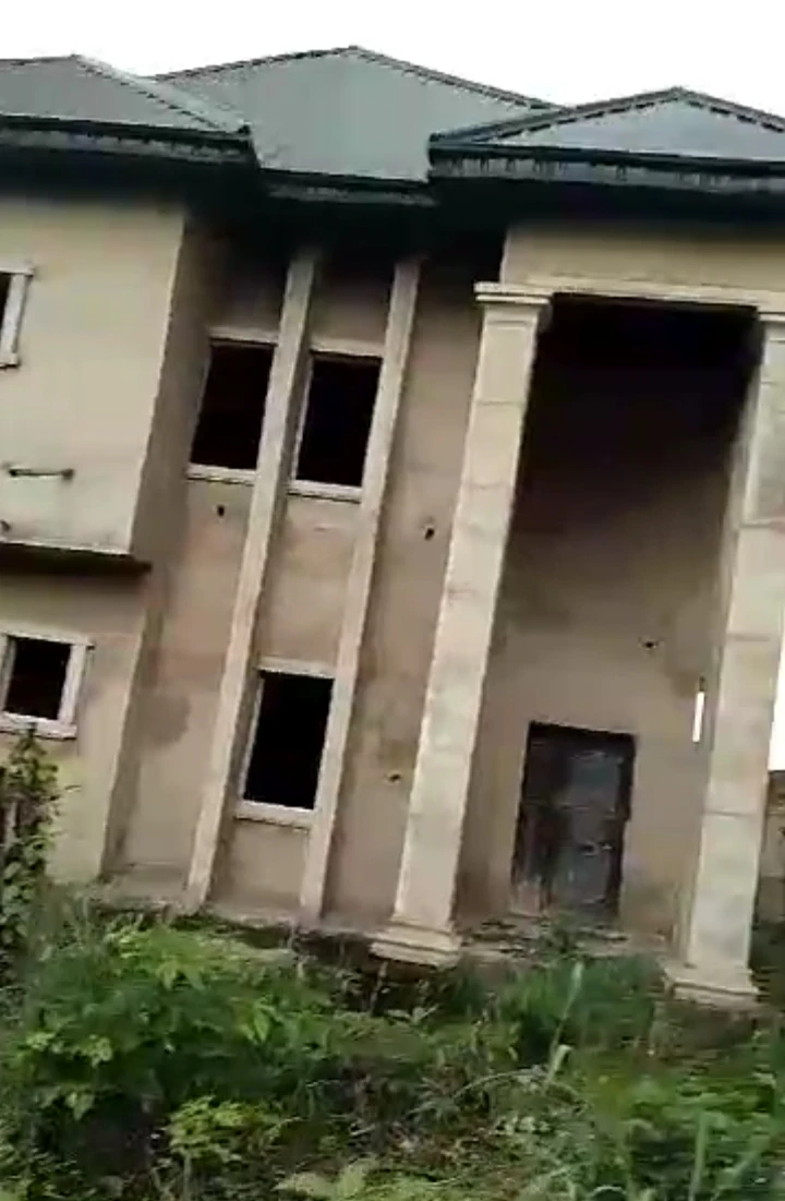 Uncompleted Building for Sale in Ebo road, Edo cover picture