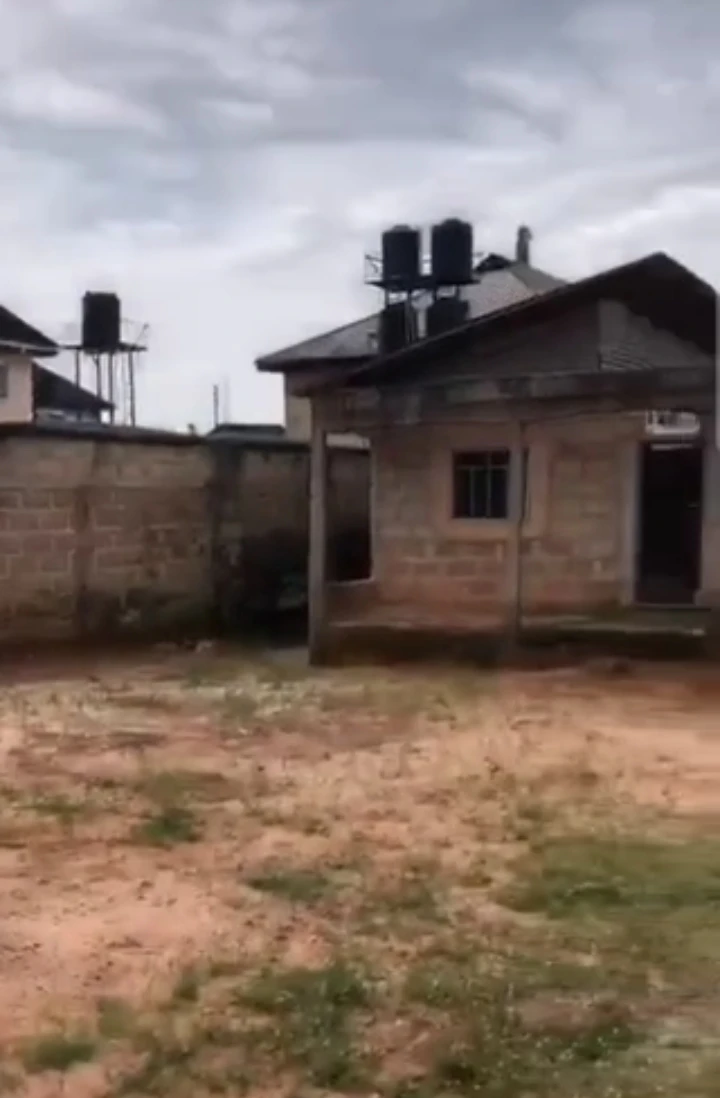 Land for Sale in Ekae, Edo cover picture