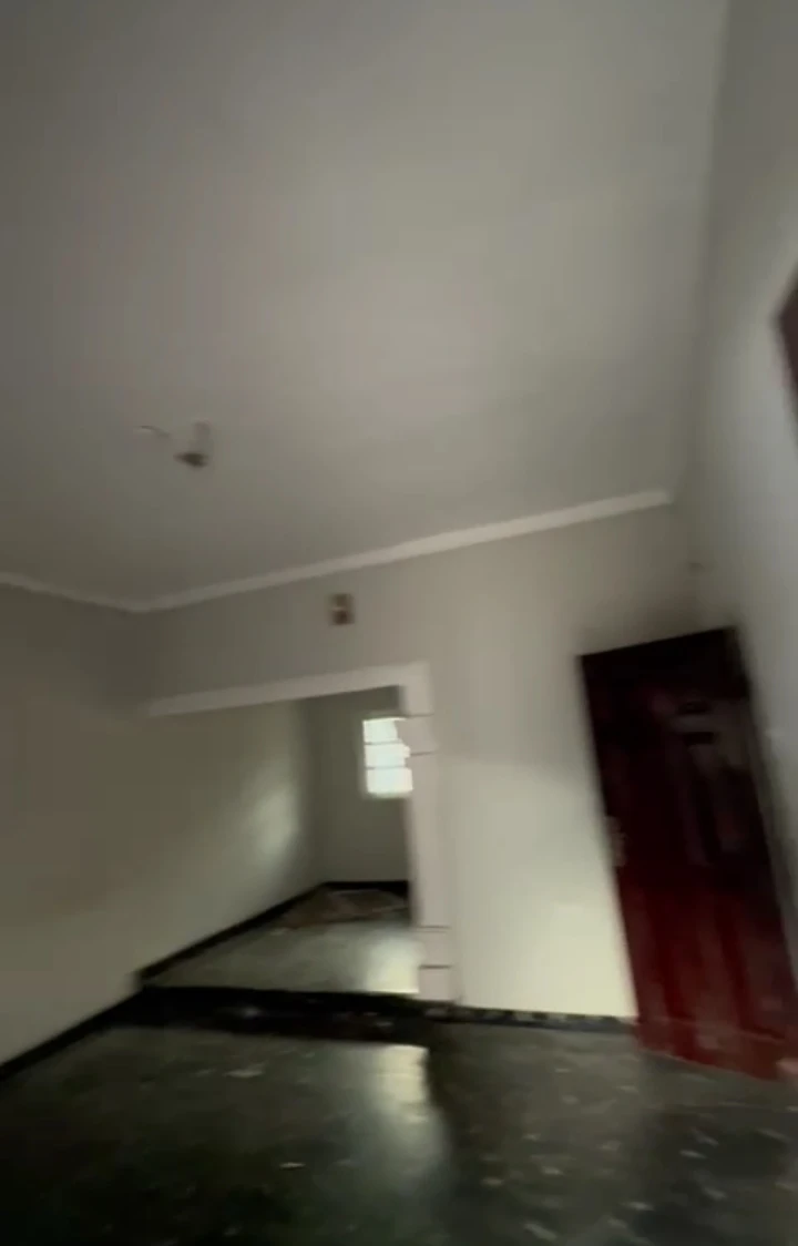 2 Bedroom Flat for Rent in Isihor, Edo cover picture