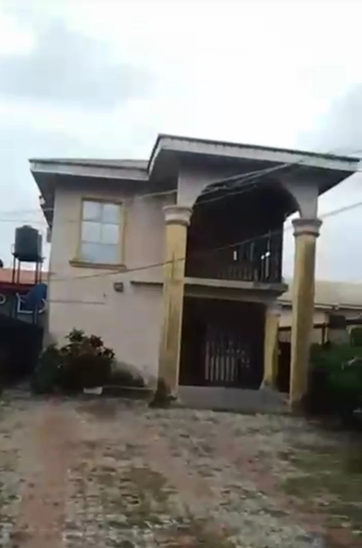 Duplex for Sale in Etete, Edo cover picture