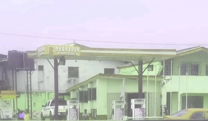 Filling Station for Sale in New Benin Lagos road, Edo