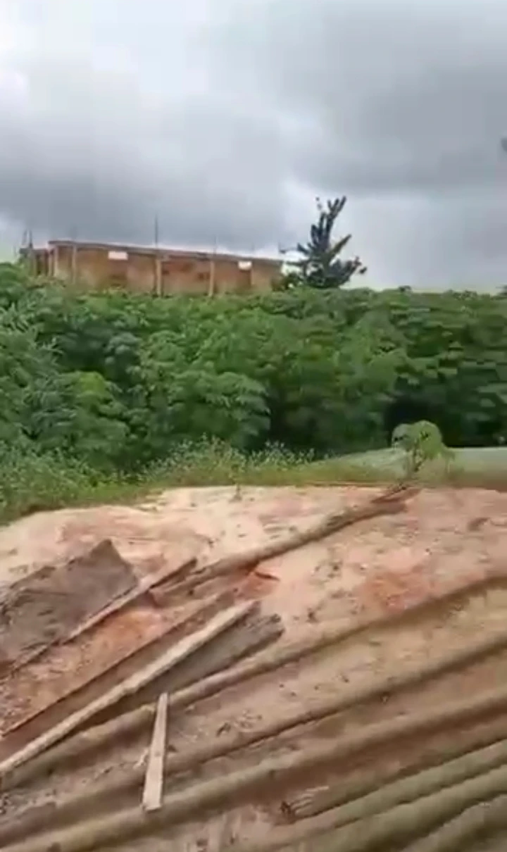 Land for Sale in Off Airport Road, Edo cover picture