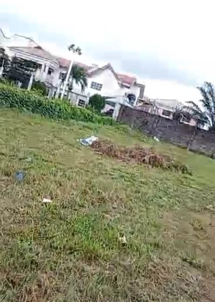 Land for Sale in Second Ugbor road junction by Trinity road, Edo cover picture