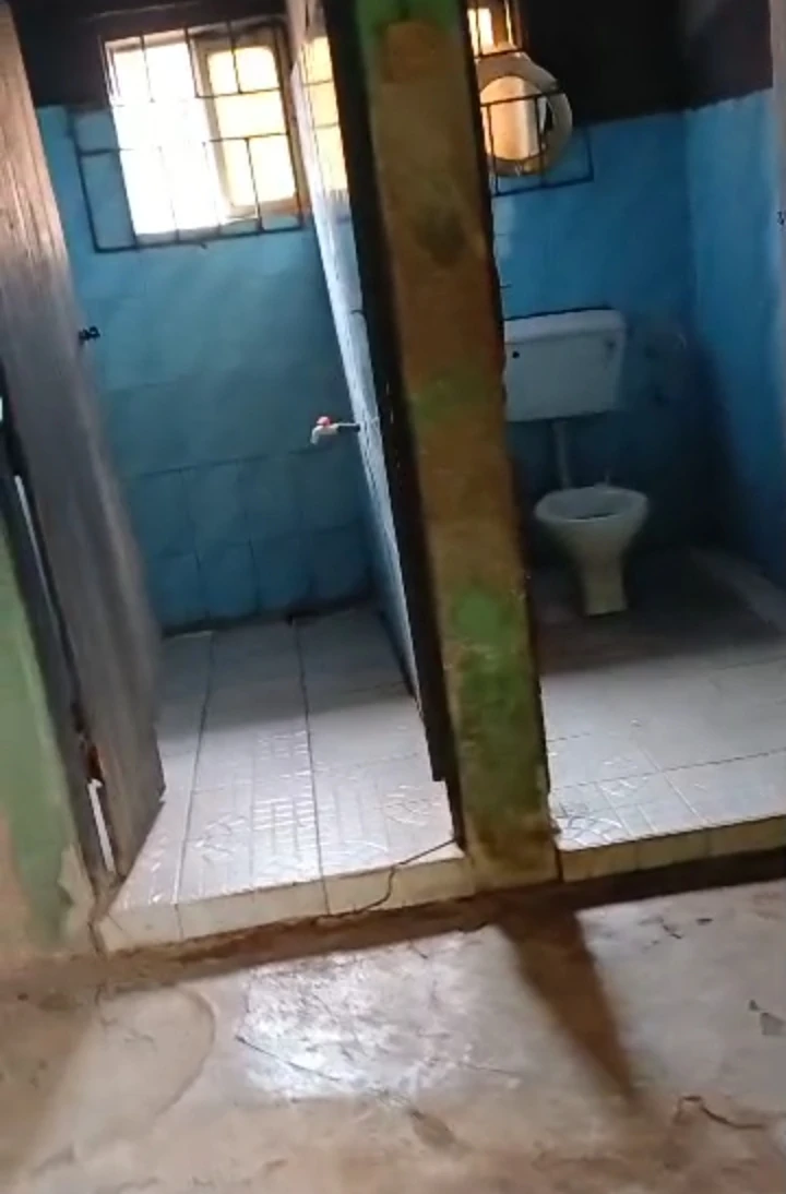 3 Bedroom Flat for Rent in Siloku road, Edo cover picture