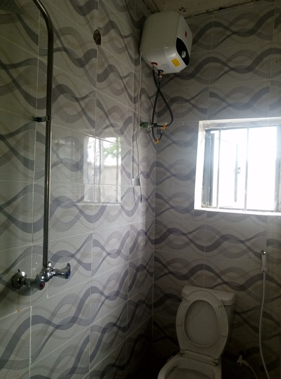 2 Bedroom Flat for Rent in Okpanam road by redeem road, Delta - Image 1
