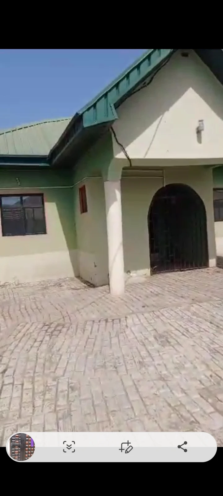 3 Bedroom Flat for Sale in Olude, Ogun - Image 1