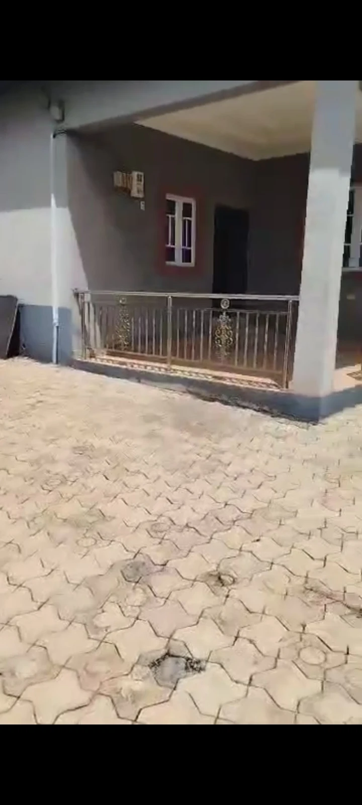 Bungalow for Sale in Asero stadium, Ogun cover picture