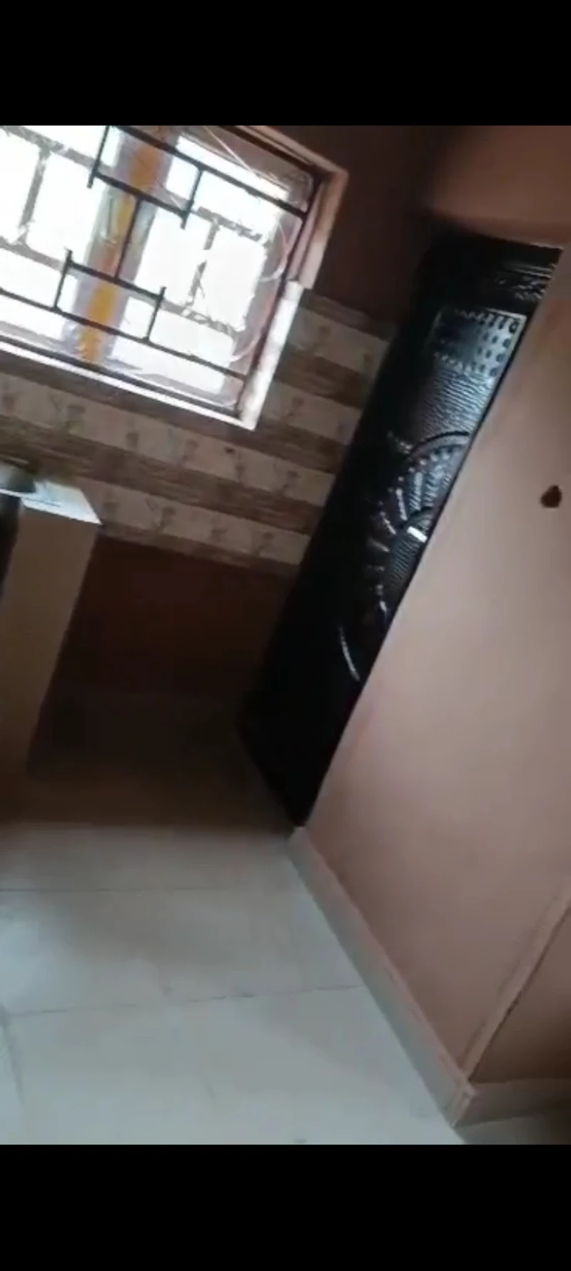 1 Bedroom Flat for Rent in Airport View, Delta - Image 1