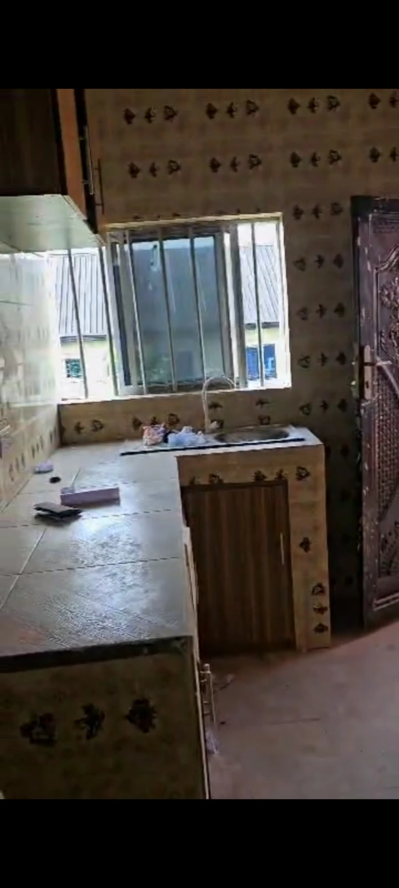 2 Bedroom Flat for Rent in Former deputy, Delta - Image 2