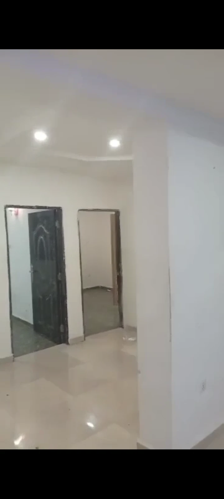 2 Bedroom Flat for Rent in Across city gate, Delta - Image 1