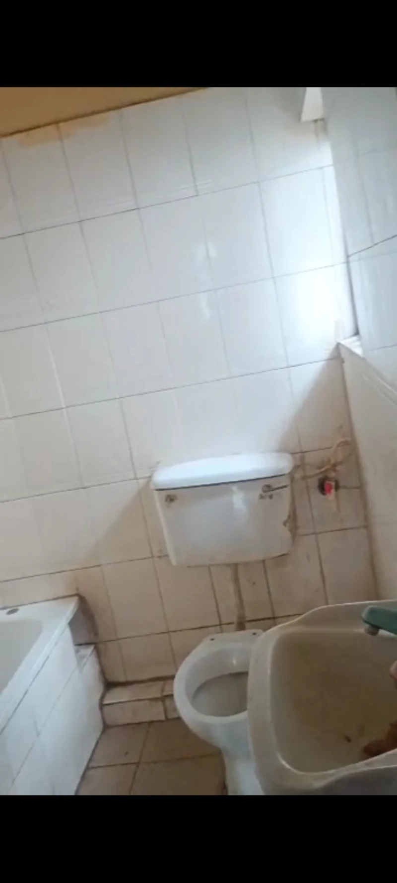 3 Bedroom Flat for Rent in Infant Jesus, Delta - Image 2
