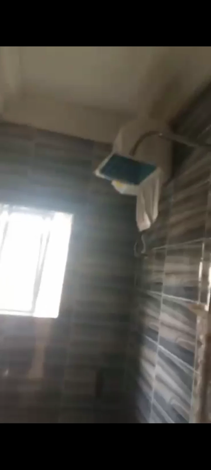 1 Bedroom Flat for Rent in Bonsaac, Delta - Image 1