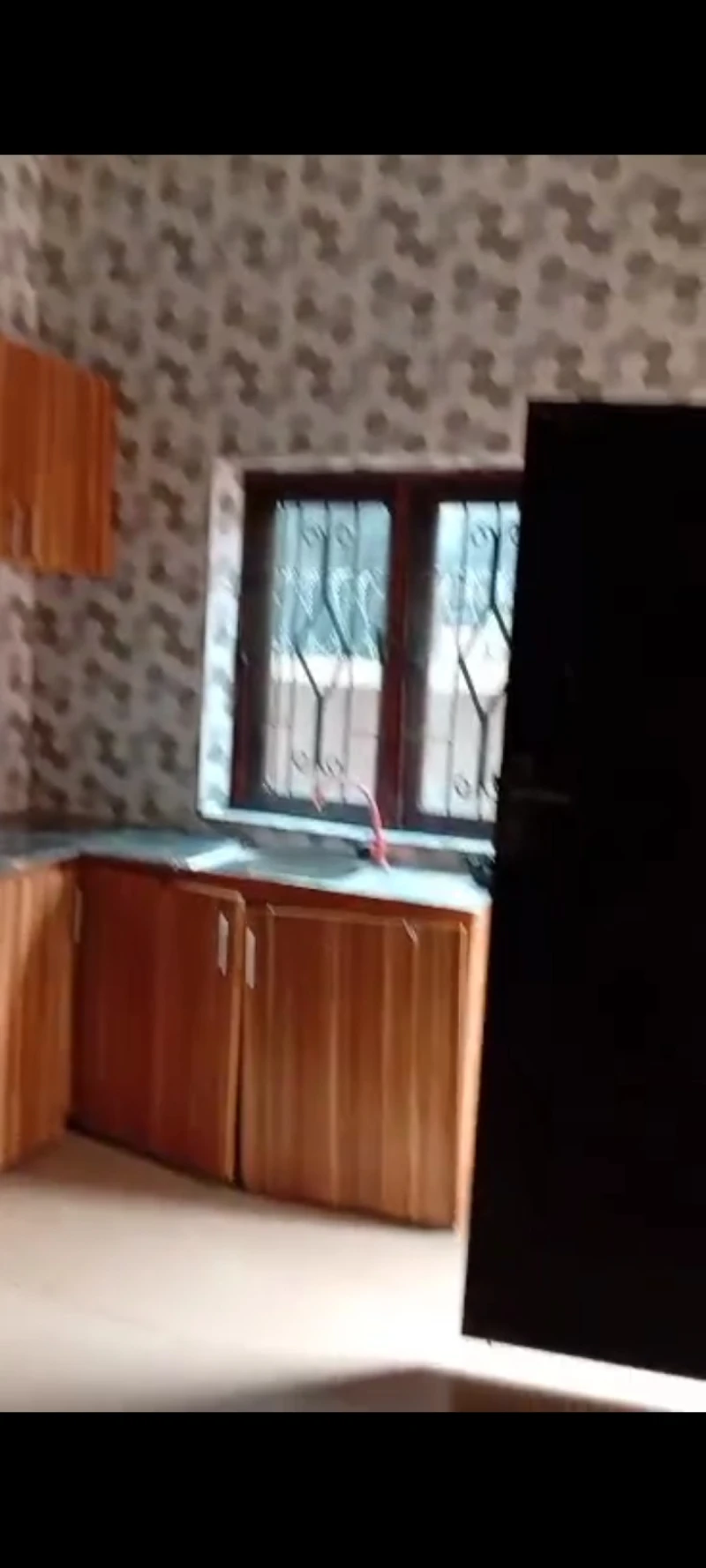 3 Bedroom Flat for Rent in Okpanam Road, Delta - Image 1